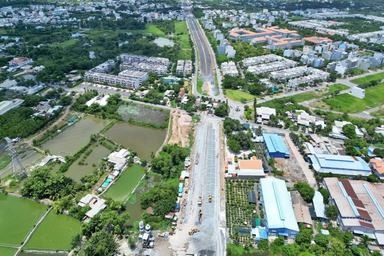 https://dodaclongan.com.vn/