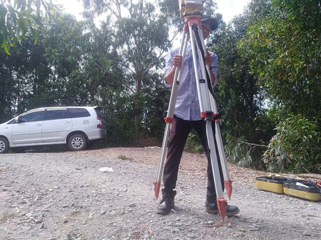 Đo đạc căm mốc Long An
